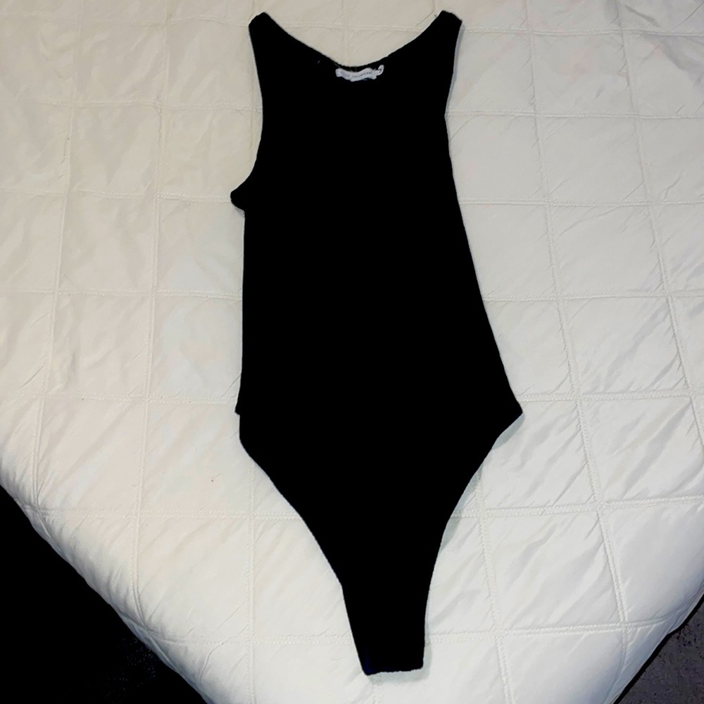 Good American tank top rubbed black bodysuit. Size 2